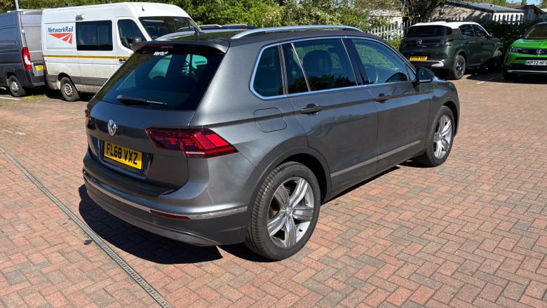 Volkswagen Tiguan 2.0 TDi 150 SEL 5dr DSG Diesel Estate